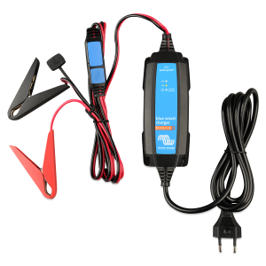 Blue Smart IP65 Charger 6V/12V-1.1 + DC connector